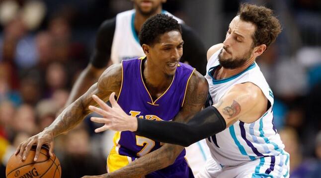 了坚实基础 了坚实基础